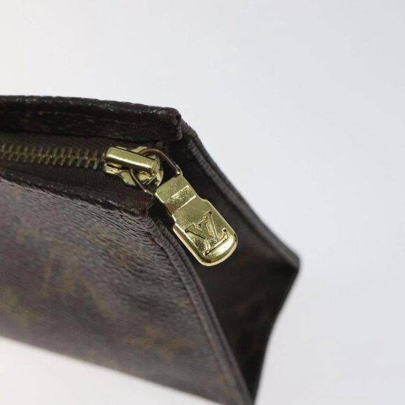LOUIS VUITTON Monogram Poche Toilette 15 Pouch LV - Picture 8 of 14